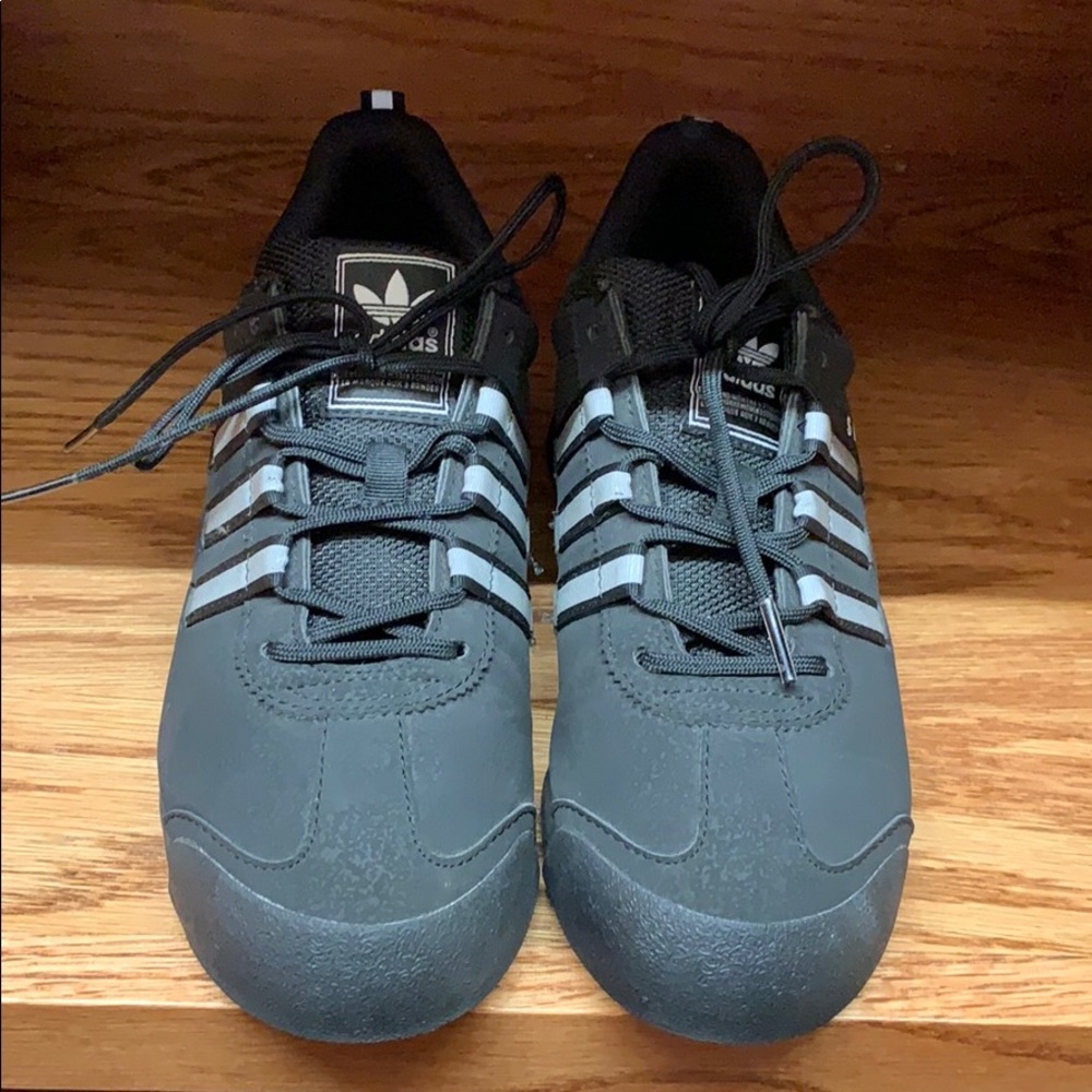 Adidas Samoa - Picture 2 of 4